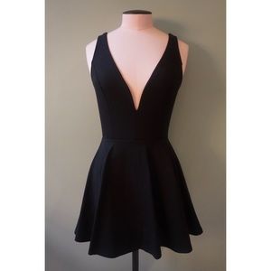 WINDSOR Black Plunging Neckline Skater Dress